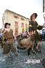 Photo albulle/datas/photos/1_Manifestations/Fetes_medievales_2007_Saillon/Cortege/Cortege_au_Bourg/fetes_medievales_cortege_bourg_0108.jpg